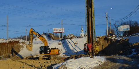 На мосту по улице Минаева завершается демонтаж старого пешеходного тоннеля