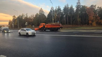 В Ульяновске началась противогололёдная обработка дорог
