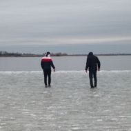 За рыбаками на льду в Ульяновске следит администрация