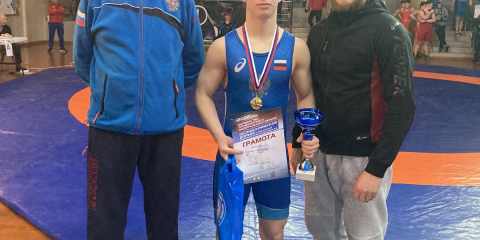 Ульяновский спортсмен привез золото с первенства ПФО по греко-римской борьбе