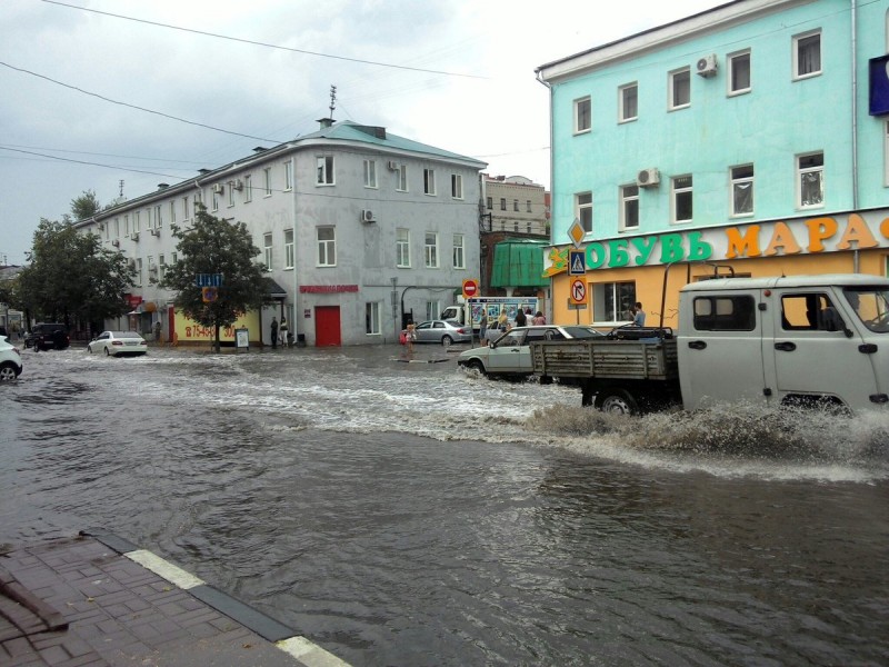 Коммунальщики прочистили ливневки. Ульяновск станет меньше затапливать?