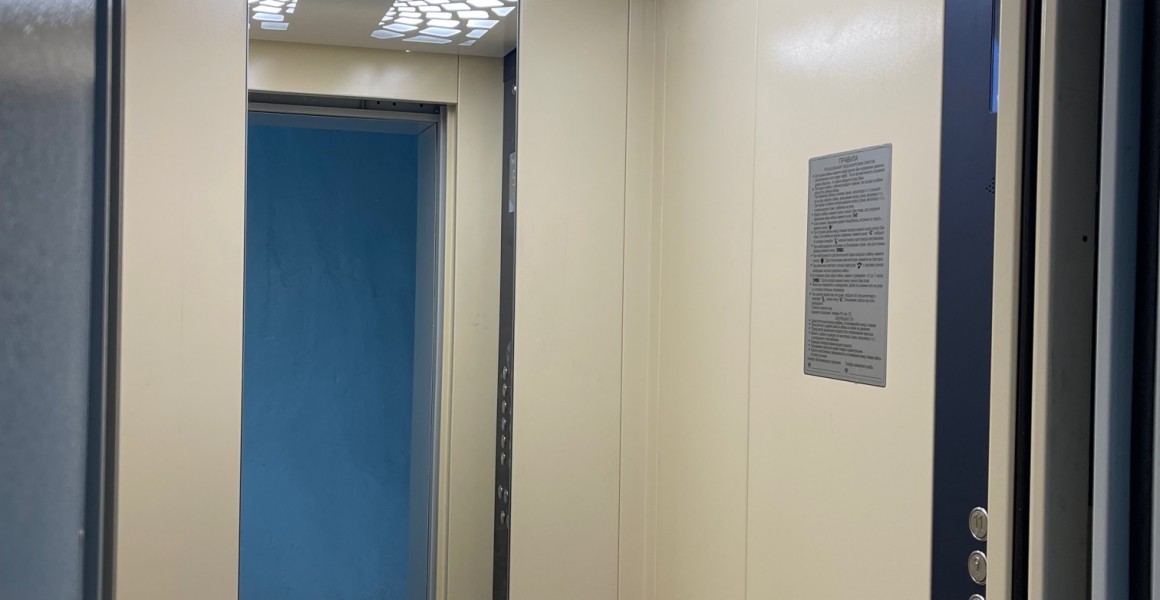 В двух ульяновских домах запустили 13 новых лифтов
