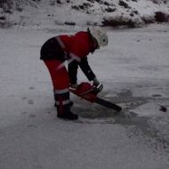 В Ульяновске измерили толщину льда перед Крещением