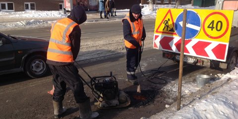 В Ульяновске ведётся ремонт дорог и вывоз снега