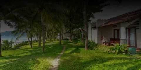 Полицейские за совершение хулиганских действий задержали двоих жителей Николаевского района