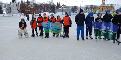 Этой зимой в 48 дворах Ульяновска работают спортивные инструкторы