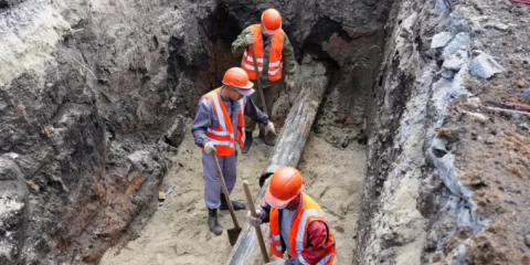 Ульяновцам рассказали, куда сообщить об утечке на водопроводе