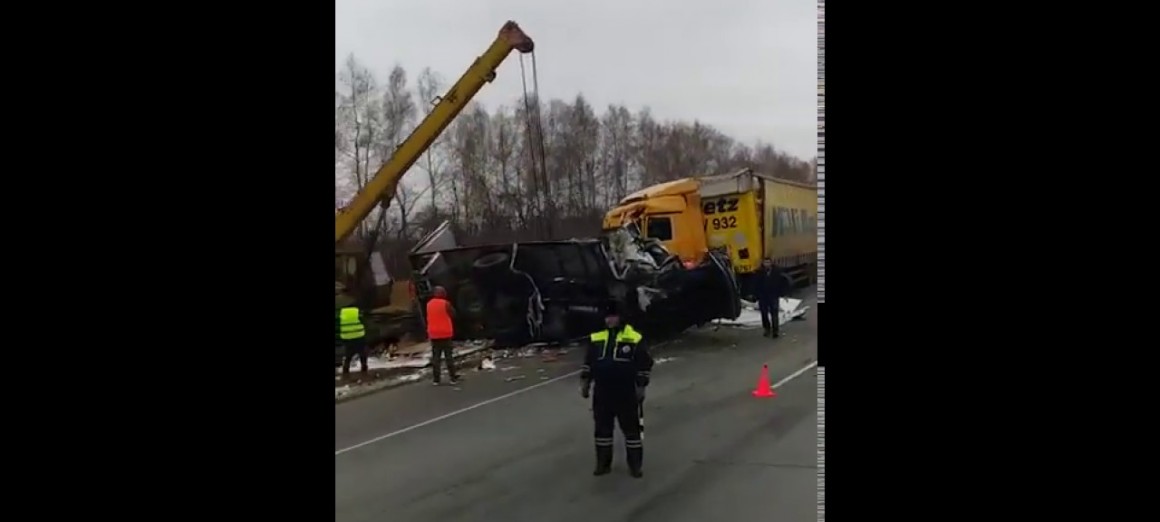 Пробка м5 сызрань сейчас. Трасса м5 Ульяновск Сызрань. ДТП на трассе м5 Сызрань Ульяновск. МАЗ С кирпичом авария на подъезде к Ульяновску Сызрань Ульяновск.