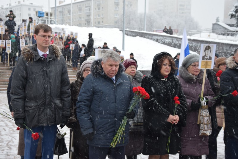 В Ульяновске почтили память погибших в Афганистане земляков