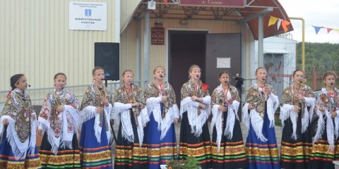 На средства президентского гранта в поселке Сельдь реализуют исторический проект