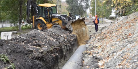Капремонт канализационного коллектора в Железнодорожном районе выполнен на 65%