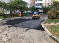 Ульяновские дорожники ведут ремонт семи дворов