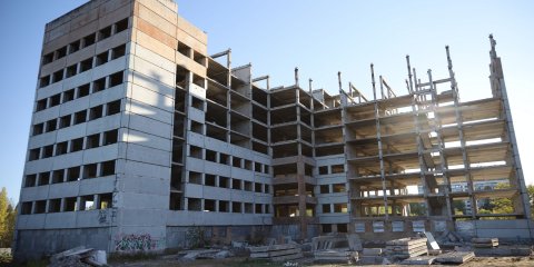 Администрация Ульяновска продолжает работу по решению проблемы недостроев