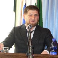 Чечня просит у Москвы больше денег и не мешать их тратить