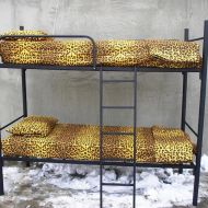 В разных моделях металлические кровати 4