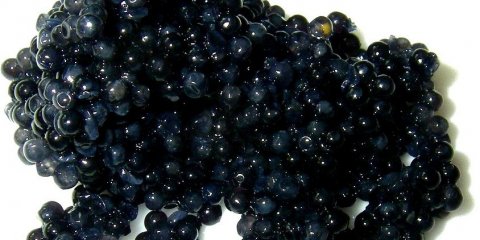 Безработная жительница Ульяновска задержана после кражи икры из магазина