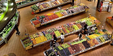 В магазинах снова введут часы посещения для пожилых ульяновцев