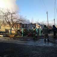 Две семьи за 1 час лишились жилья из-за пожара! Трагедия в глубинке