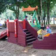 Выбрать горку для детей по каталогу Ивмост