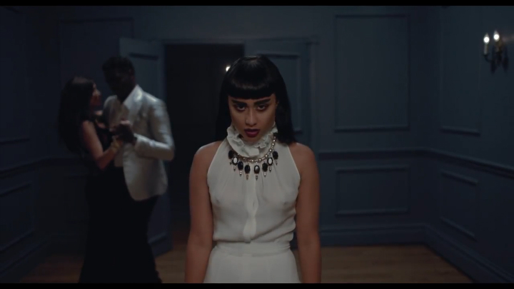 Музыкальные клипы: Natalia Kills - Saturday Night