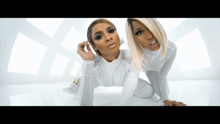 Видеоклип Ciara - I'm Out ft. Nicki Minaj