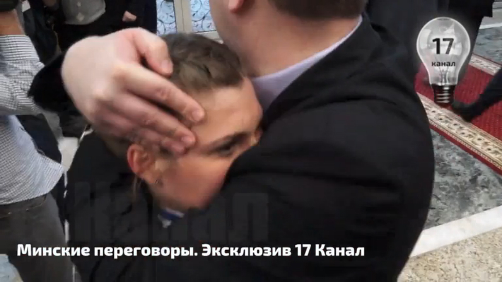 На Минских переговорах журналистке канала 'Россия 24' закрыли рот. Экслюзив 17 канал